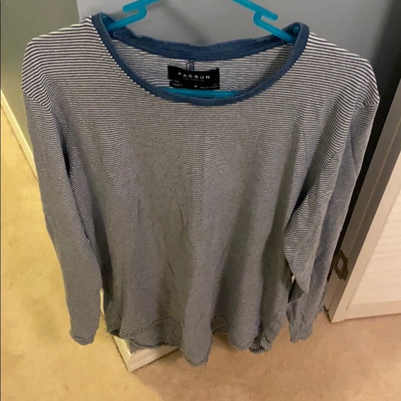 Pac-Sun Long-Sleeve T-Shirt - Picture 3 of 5